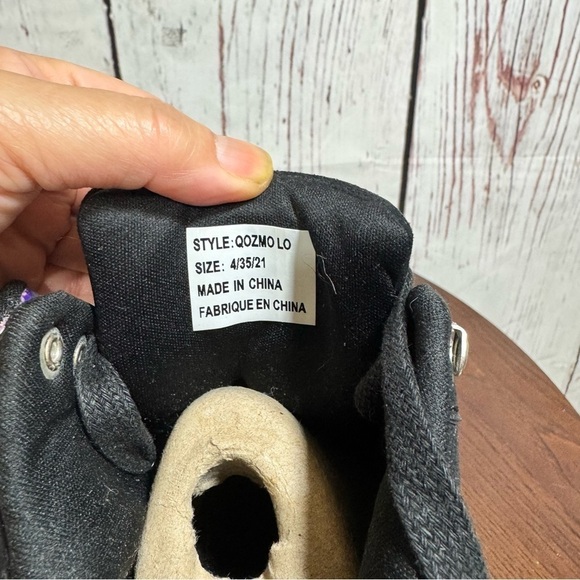 DOLLS Kill X YRU Qozmo Lo Alien Iridescent Reptile Embossed Platforms 4US 35 Eu - Picture 14 of 17